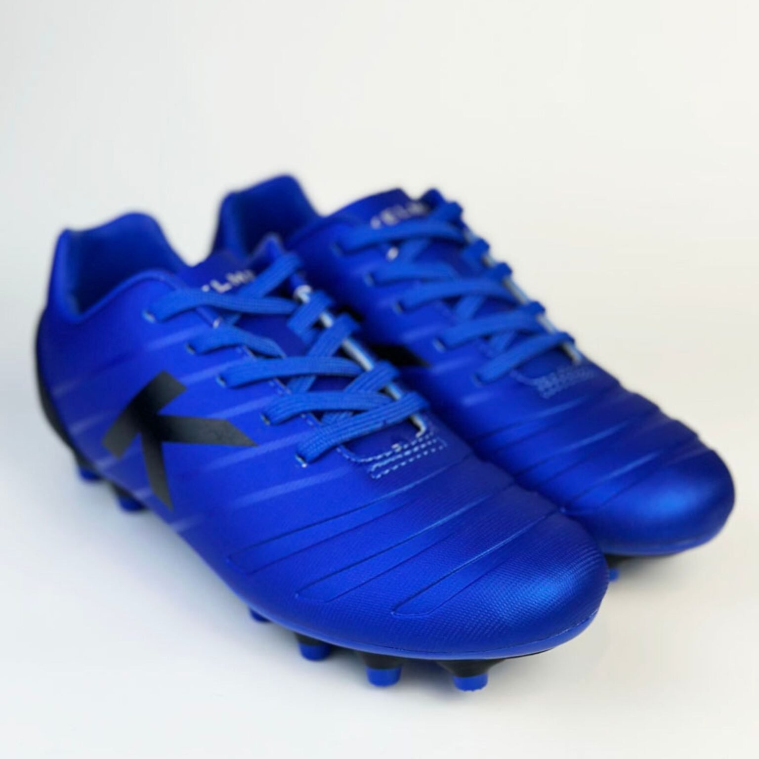 Zapatos de Fútbol Neo MG Kids Azul Eléctrico Kelme (1)