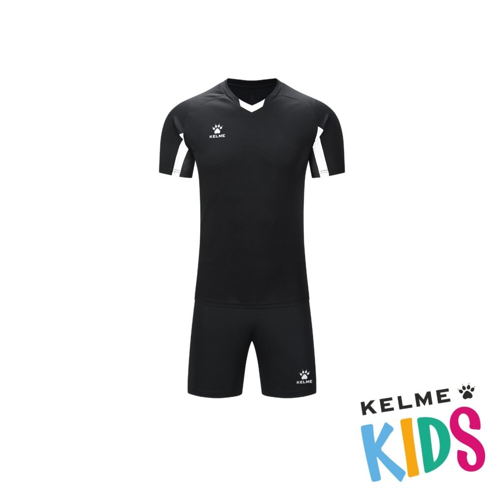 Indumentaria de Fútbol Kids Leon Negro y Blanco Kelme (1)