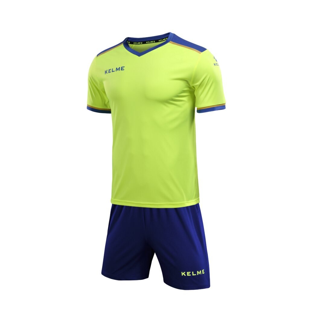 Indumentaria de Fútbol Segovia Amarillo Azul Royal Kelme