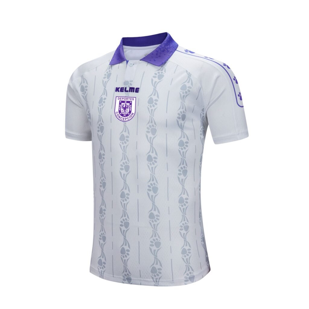 Camiseta Colección Retro Deportes Concepción (12)