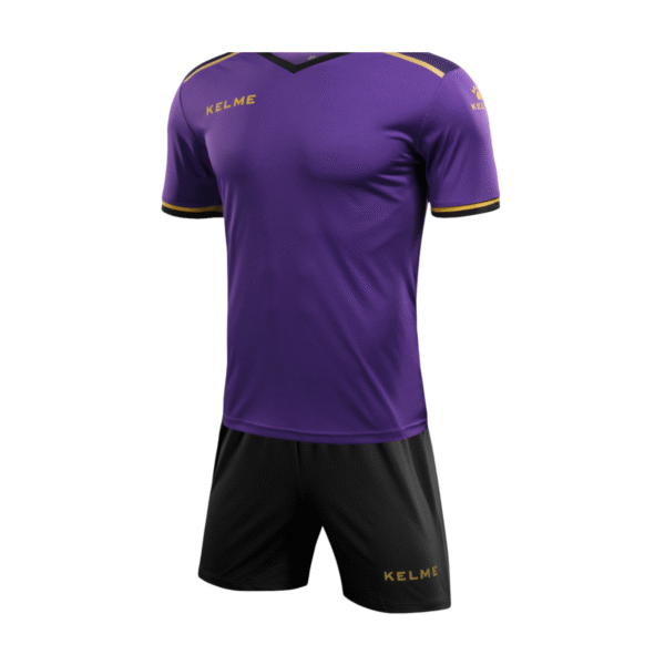 Indumentaria de Fútbol Segovia Morado y Negro