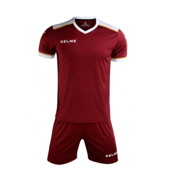 Indumentaria de Fútbol Segovia Marron